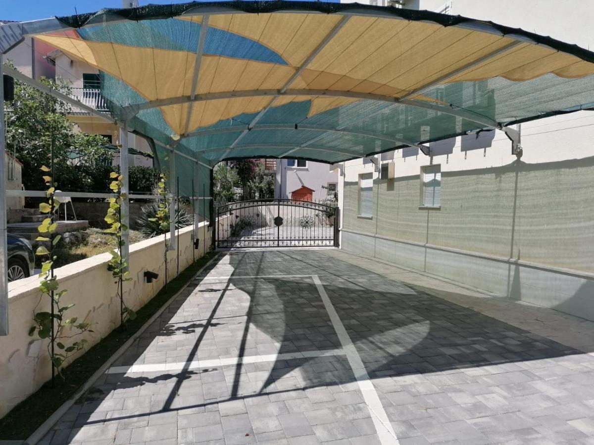 Apartmani Karla Zablaće Buitenkant foto