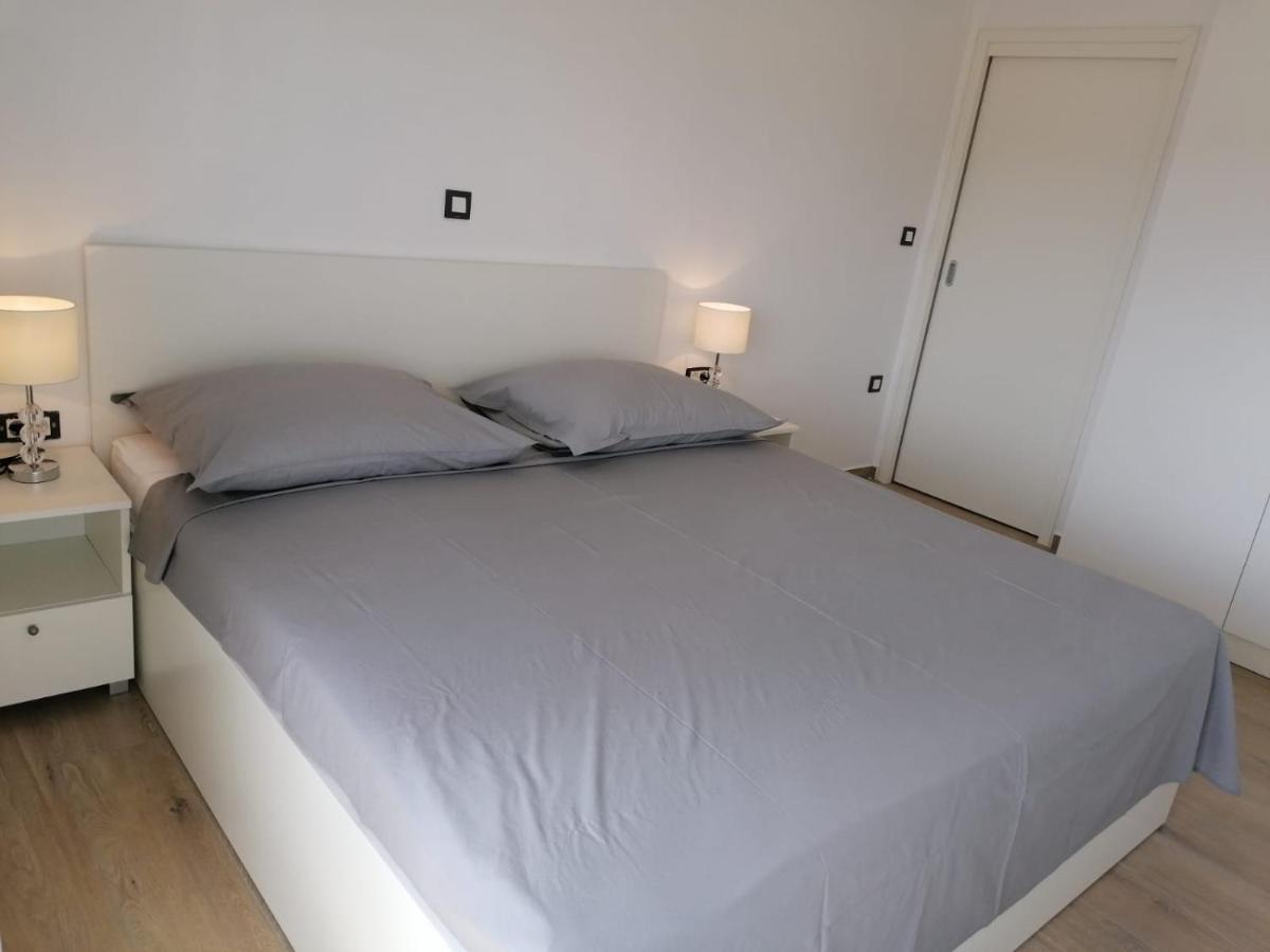 Apartmani Karla Zablaće Buitenkant foto