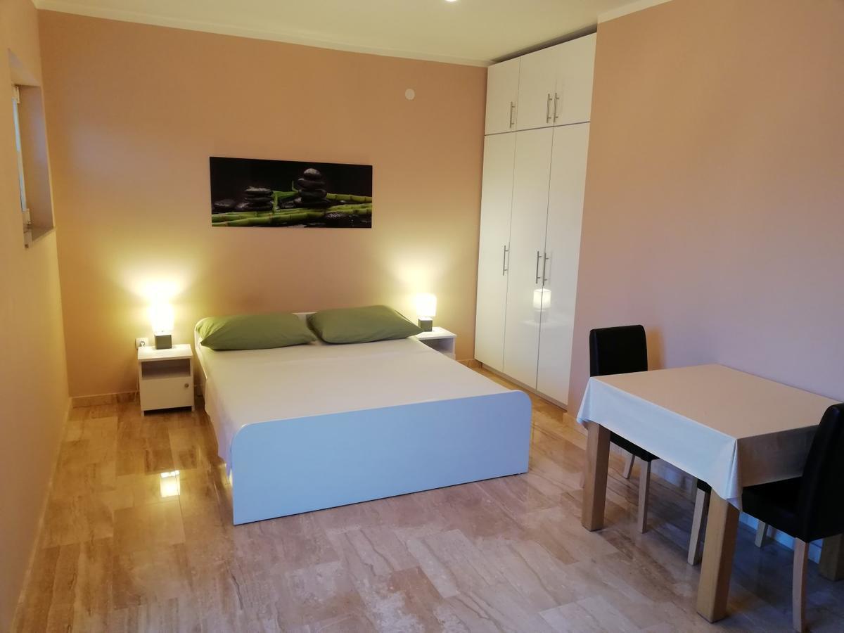Apartmani Karla Zablaće Buitenkant foto