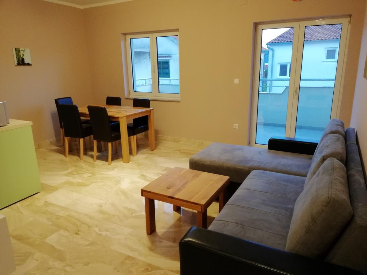 Apartmani Karla Zablaće Buitenkant foto